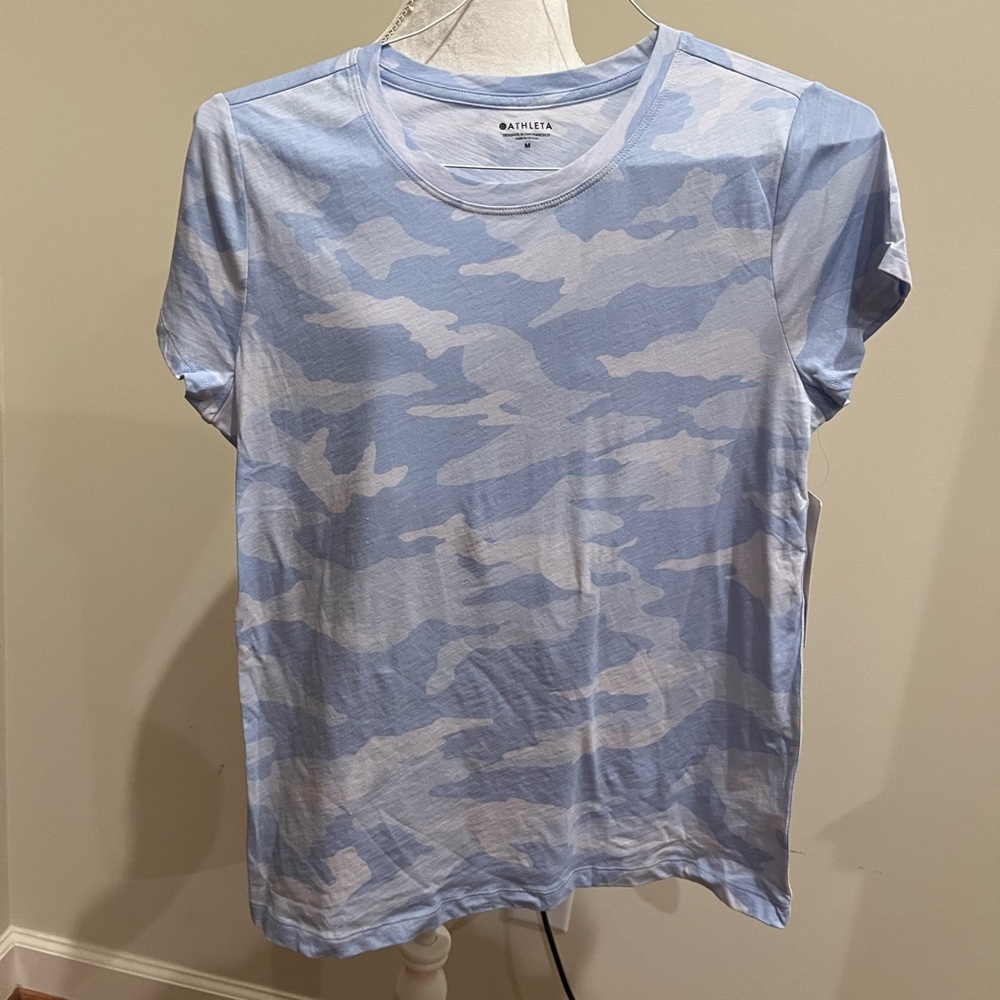 Athleta Blue Camo Crew Short Sleeve T-shirt- M